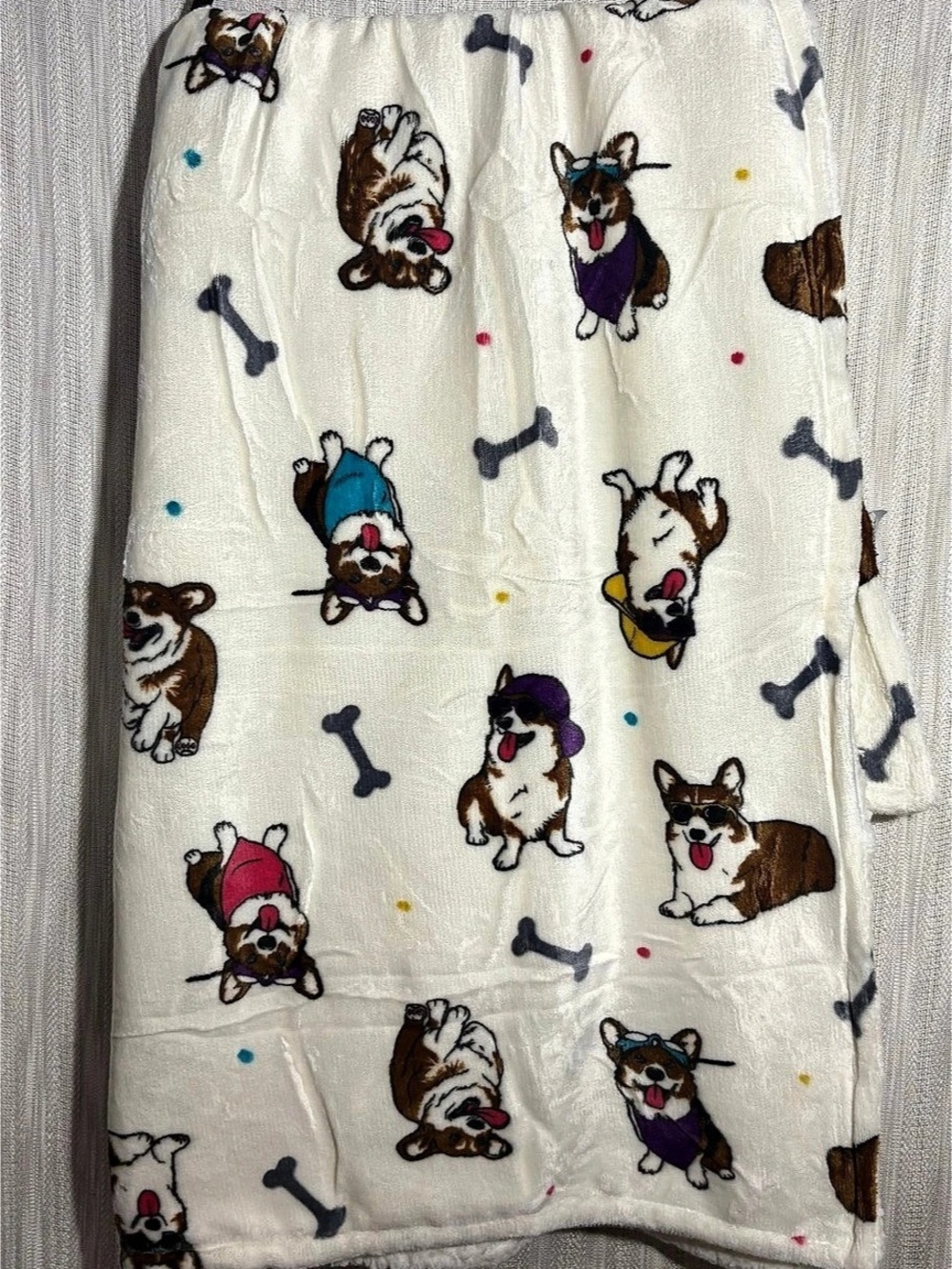 Coral Palace Dog Print Plush Blanket in White & Brown